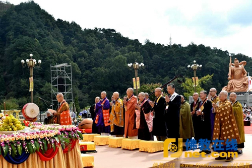 三国佛教代表团举行祈祷世界和平法会